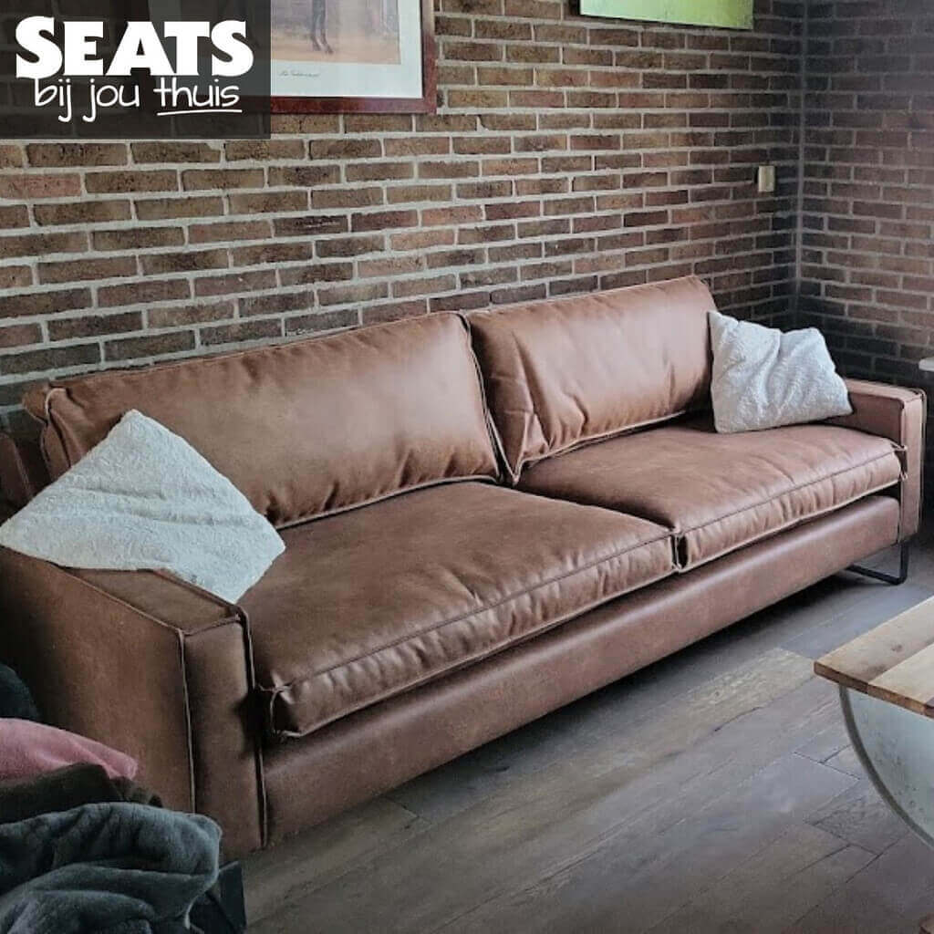 Pancho 3-Zits Bank Bruin #SeatsBijJouThuis Seats and Sofas Lisette Gort