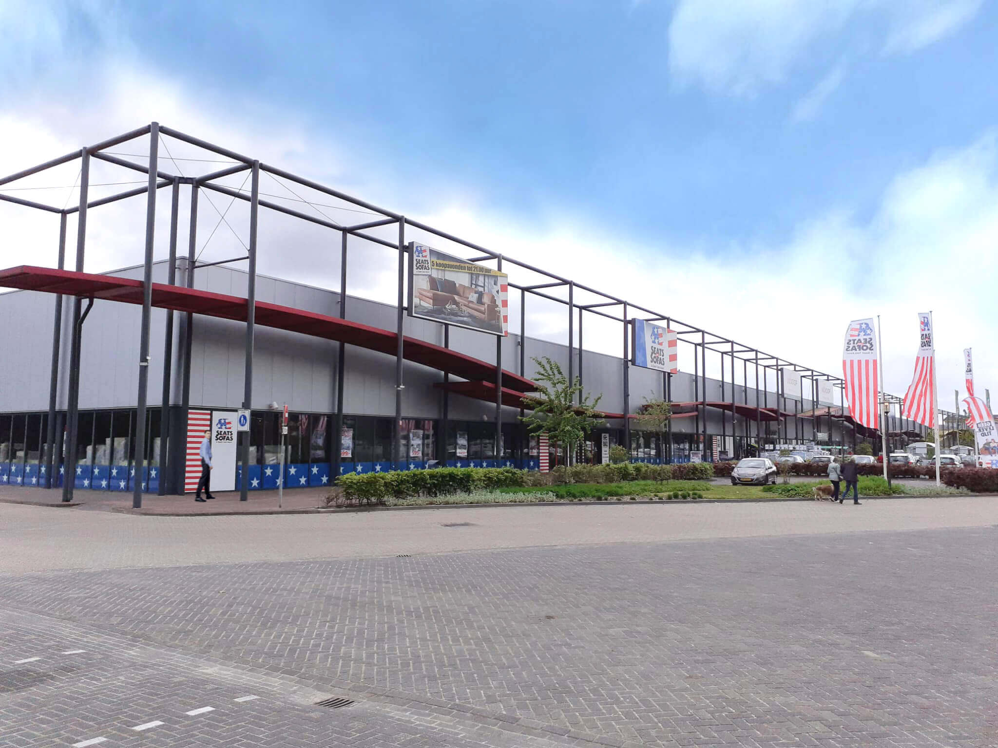 Seats and Sofas Megastore Drachten