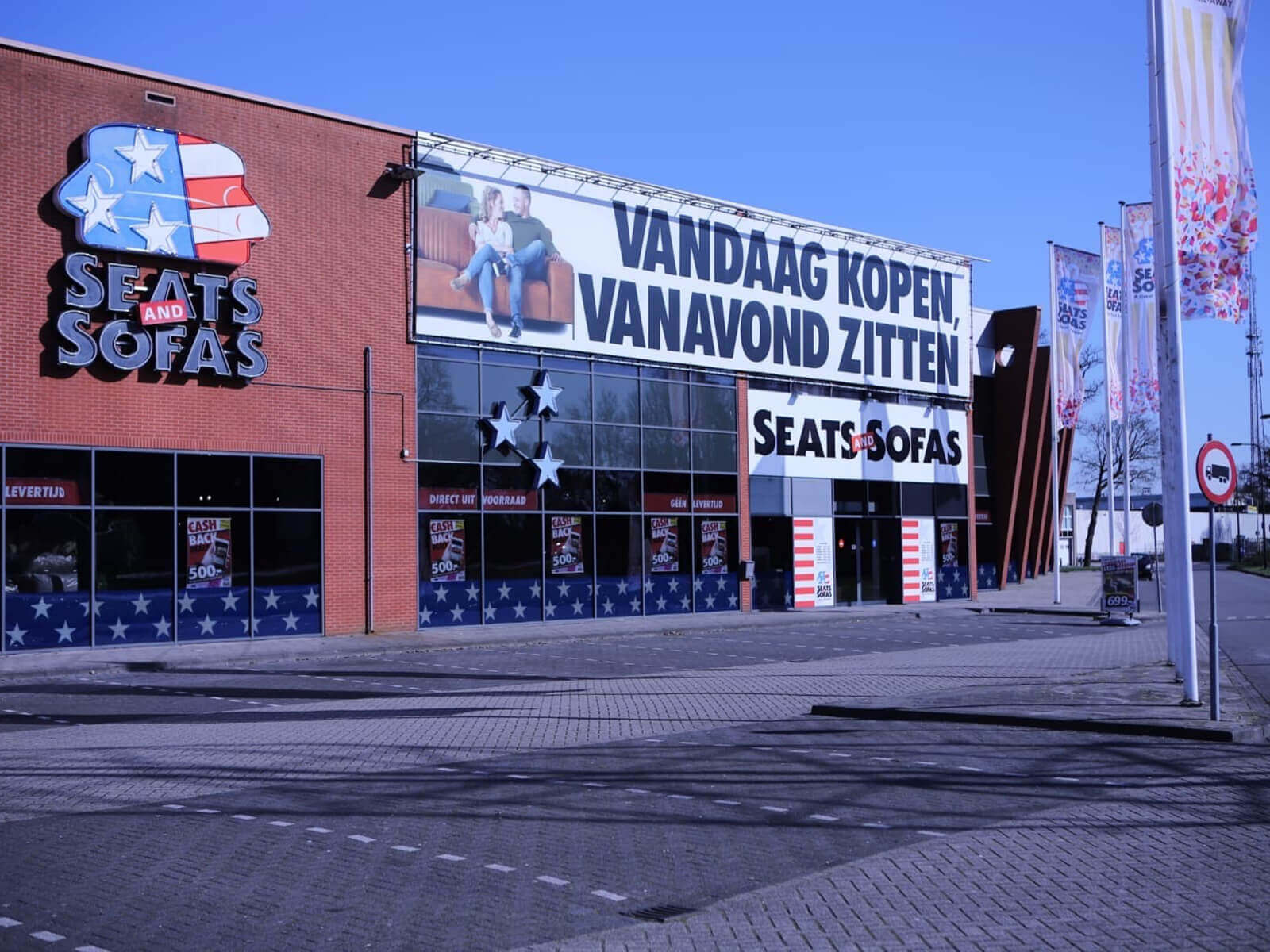 Seats and Sofas Megastore Hoogeveen