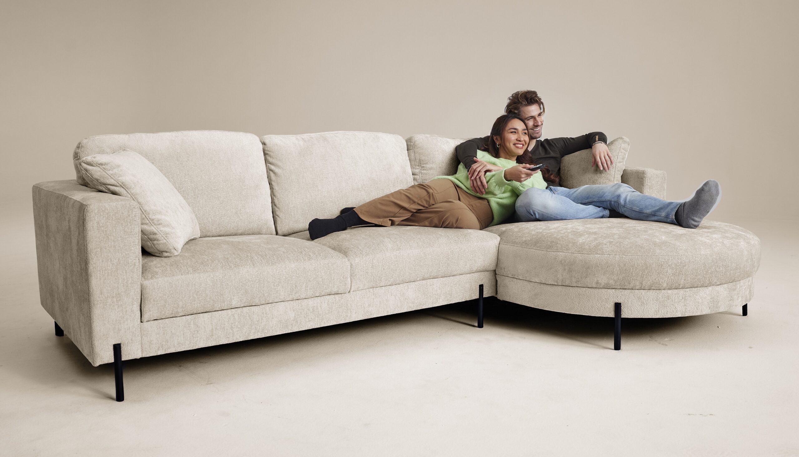 zetel voor lange mensen met diepe zit in de living